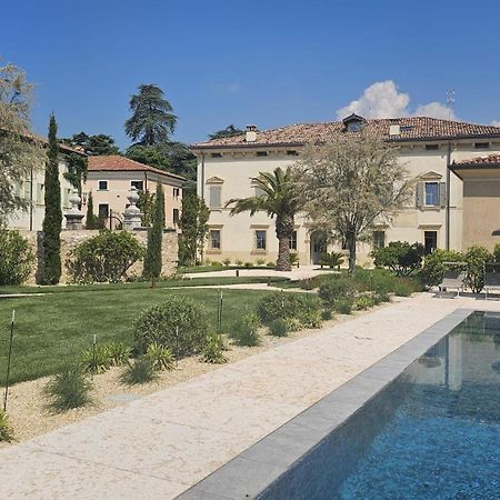 Villa Tosi - Luxury Apartments In Villa Veneta Tregnago Eksteriør billede